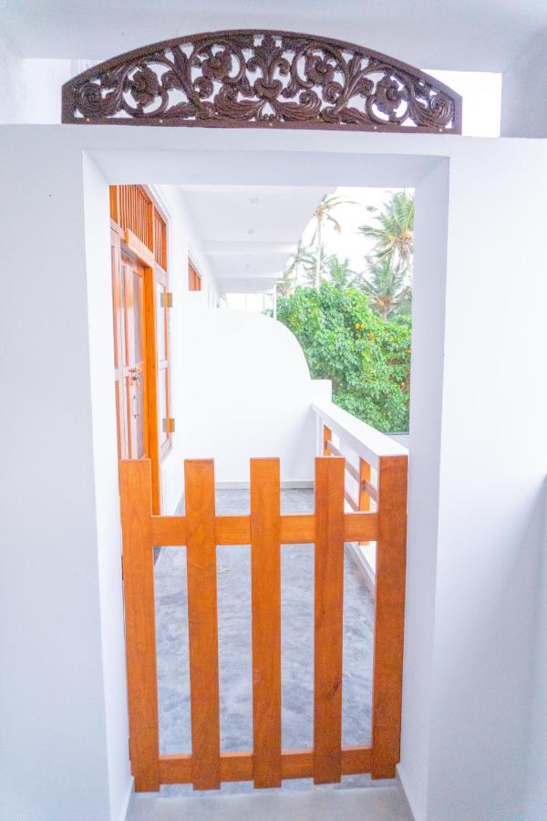 La Polena Hotell Matara Exteriör bild