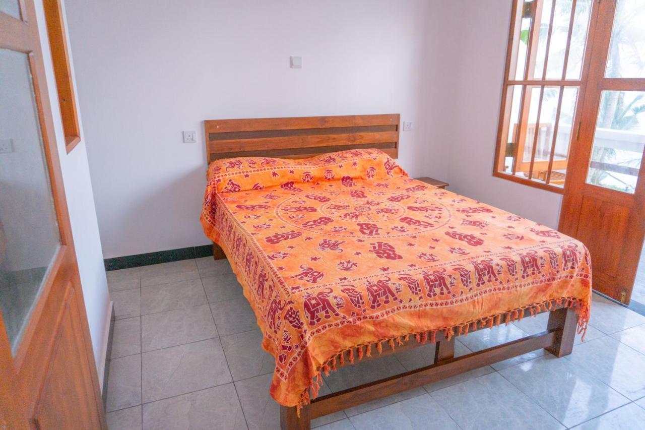 La Polena Hotell Matara Exteriör bild
