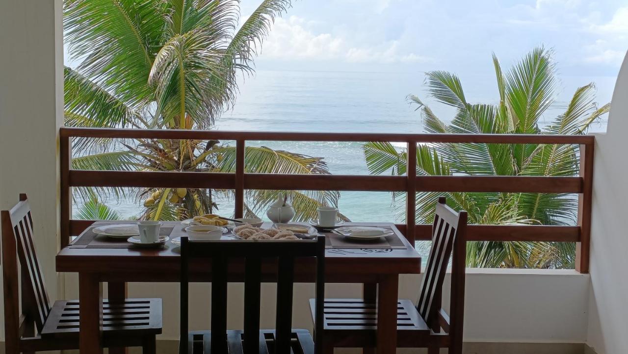 La Polena Hotell Matara Exteriör bild